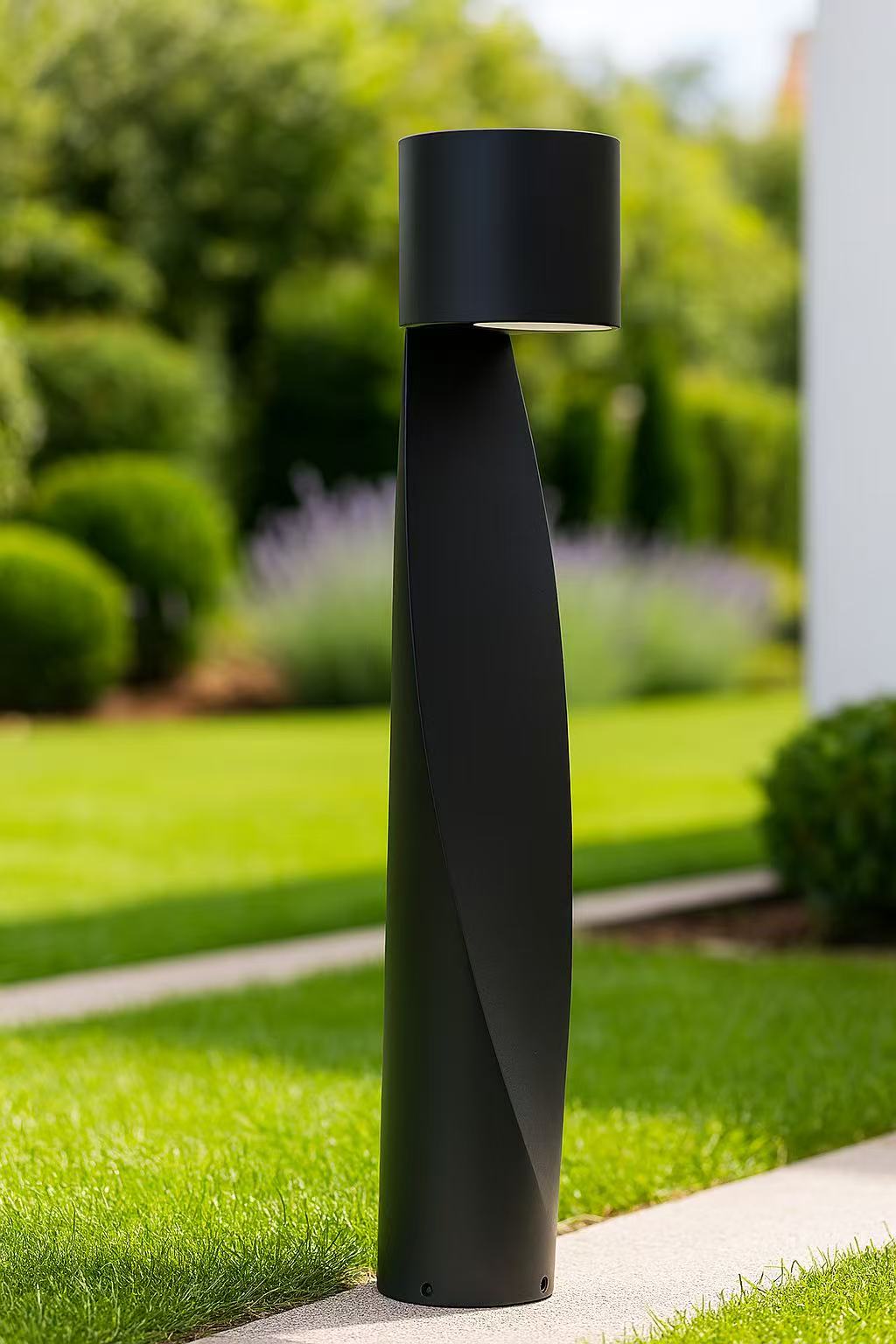 SU-2416 / 60 LAWN LAMP