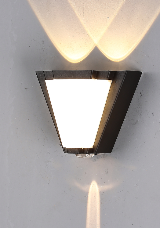 SU-AL-11 OUTDOOR WALL LAMP