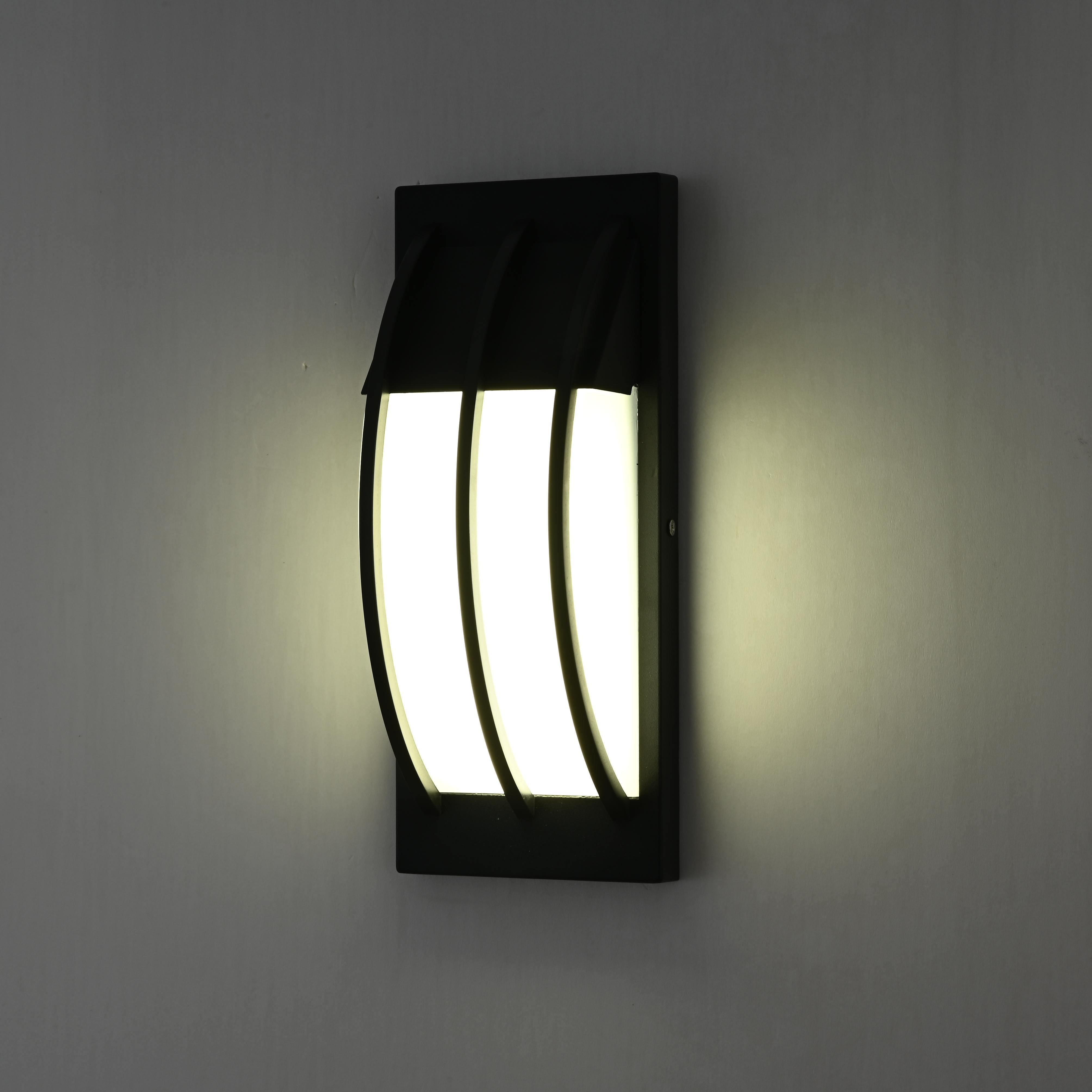 SU-AL-185 OUTDOOR WALL LAMP