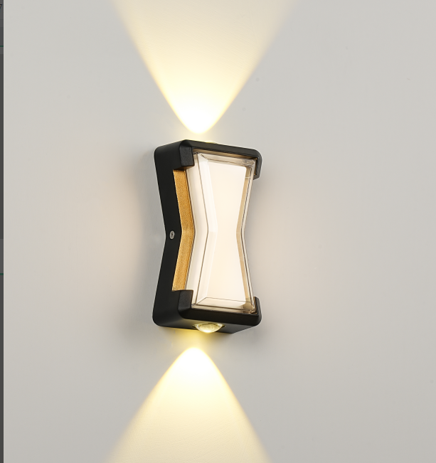 SU-AL-25 OUTDOOR WALL LAMP