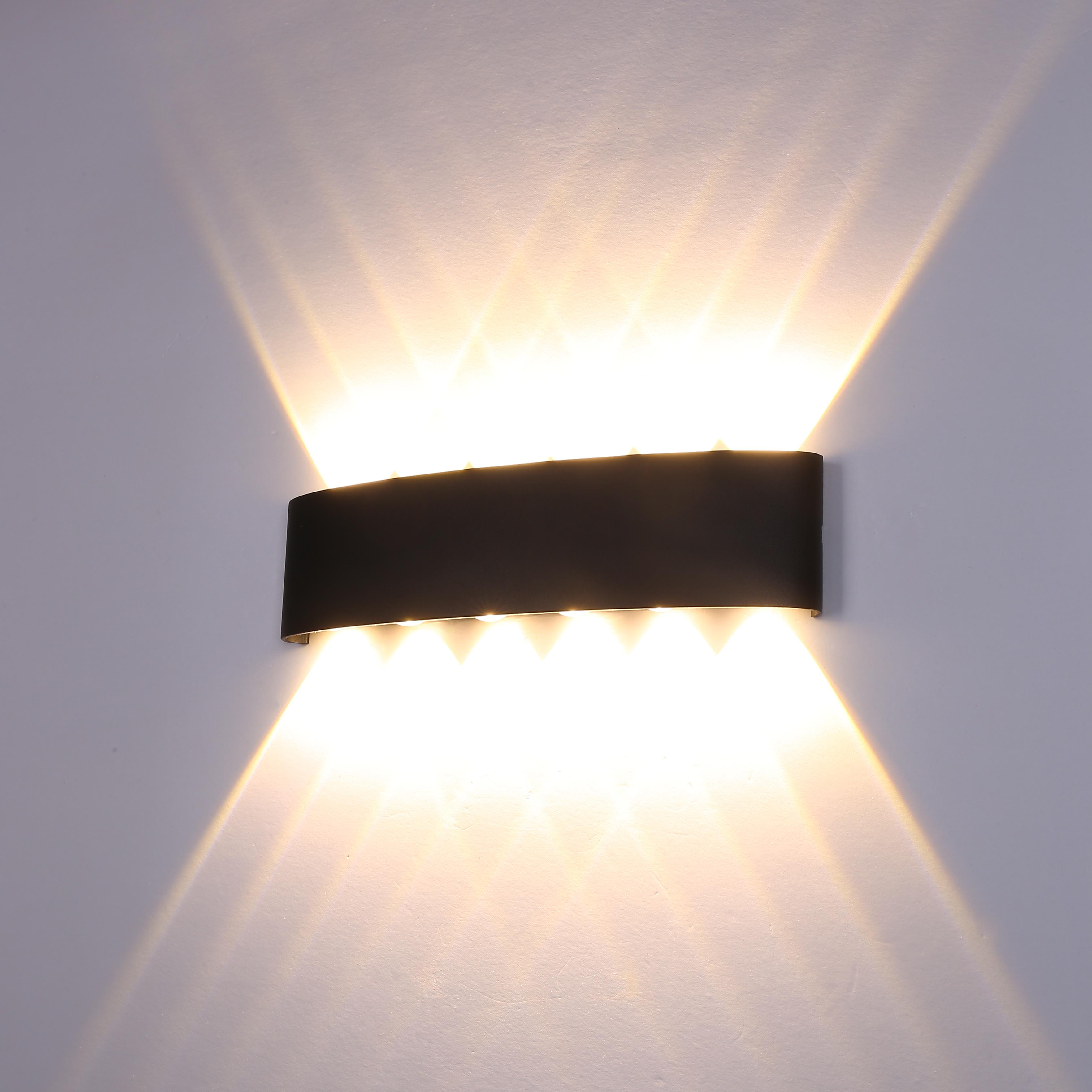 SU-AL-57 OUTDOOR WALL LAMP
